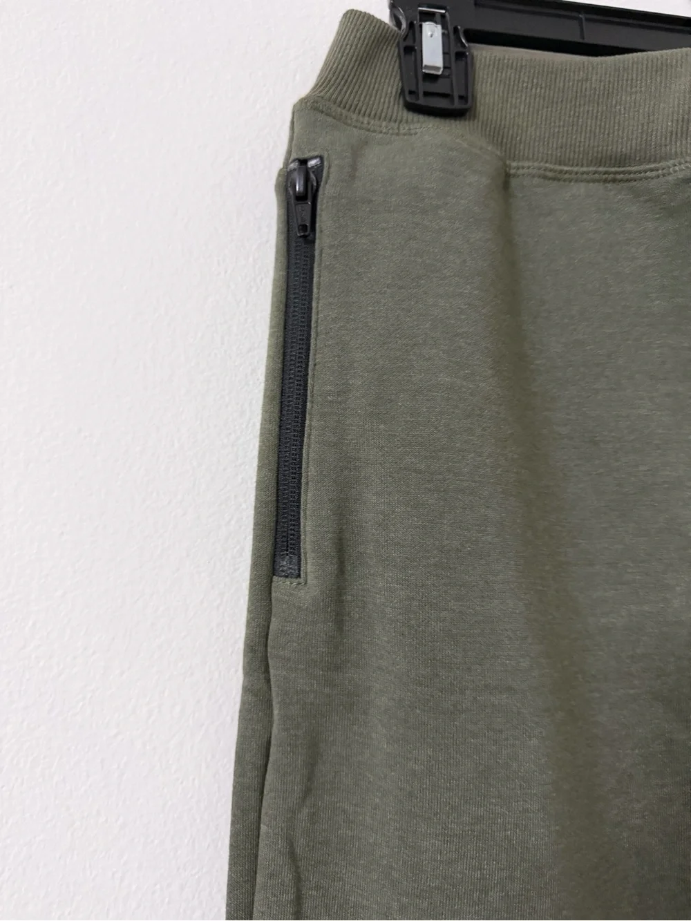 Kids Olive Green Sweatshirt & Jogger Set - Casual Matching Outfit
